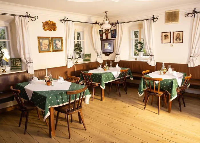 Han/Misafirhane Seewirt Zell am Moos