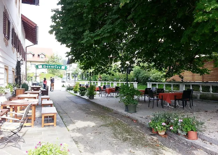 Han/Misafirhane Seewirt Zell am Moos